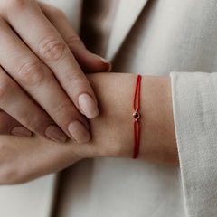 Birthstone Zsinór Karkötők