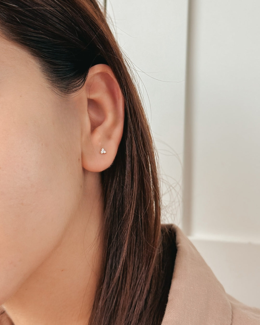 Petals arany labret piercing fülbevaló - Cirkónia - Indira