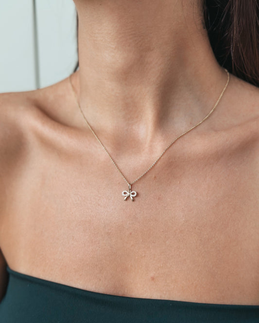 Sárga arany Bow Charm medál - Indira
