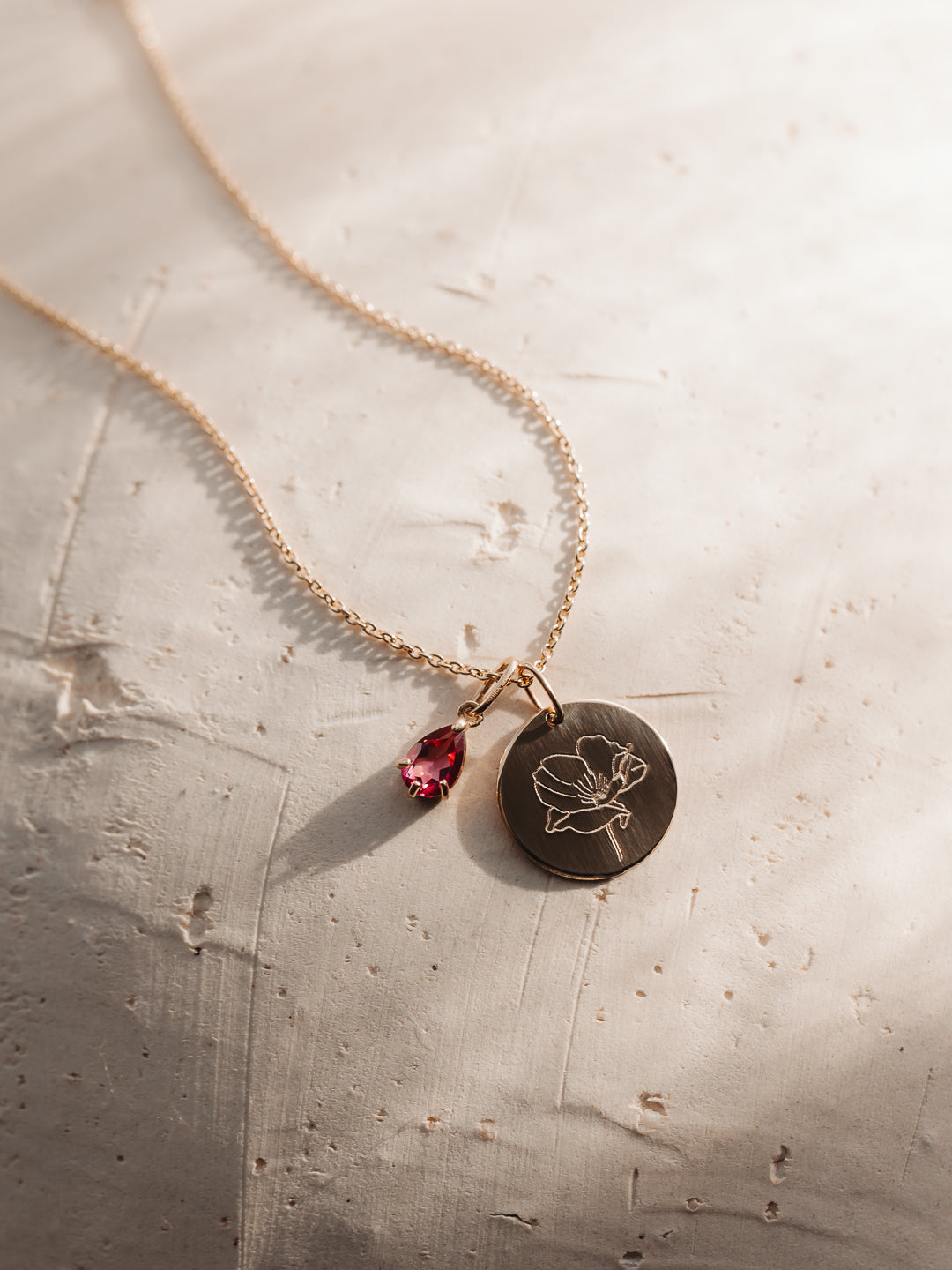 Arany Virágos Születési Ezüst Nyaklánc - Augusztus Pipacs