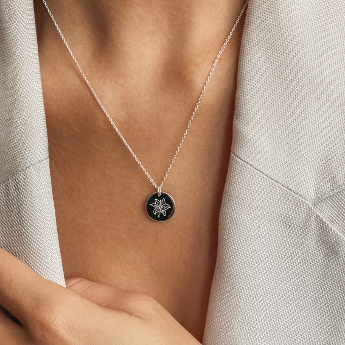 Silver Birth Flower nyaklánc - Májusi Liliom - Indira